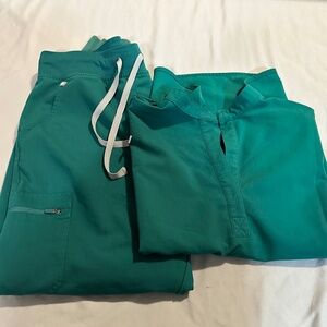 FIGS Hunter Green Scrub Set | Rafaela Top + Zamora Jogger | Size L | EUC | PO 34